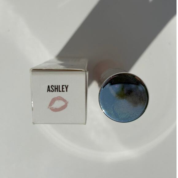 Buxom Ashley Full On Plumping Lip Polish Gloss Full Size 4.45 ml 0.15 fl oz NIB - Picture 2 of 4